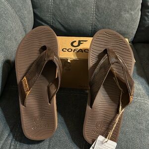 Coface Brown Men's Flip-Flops